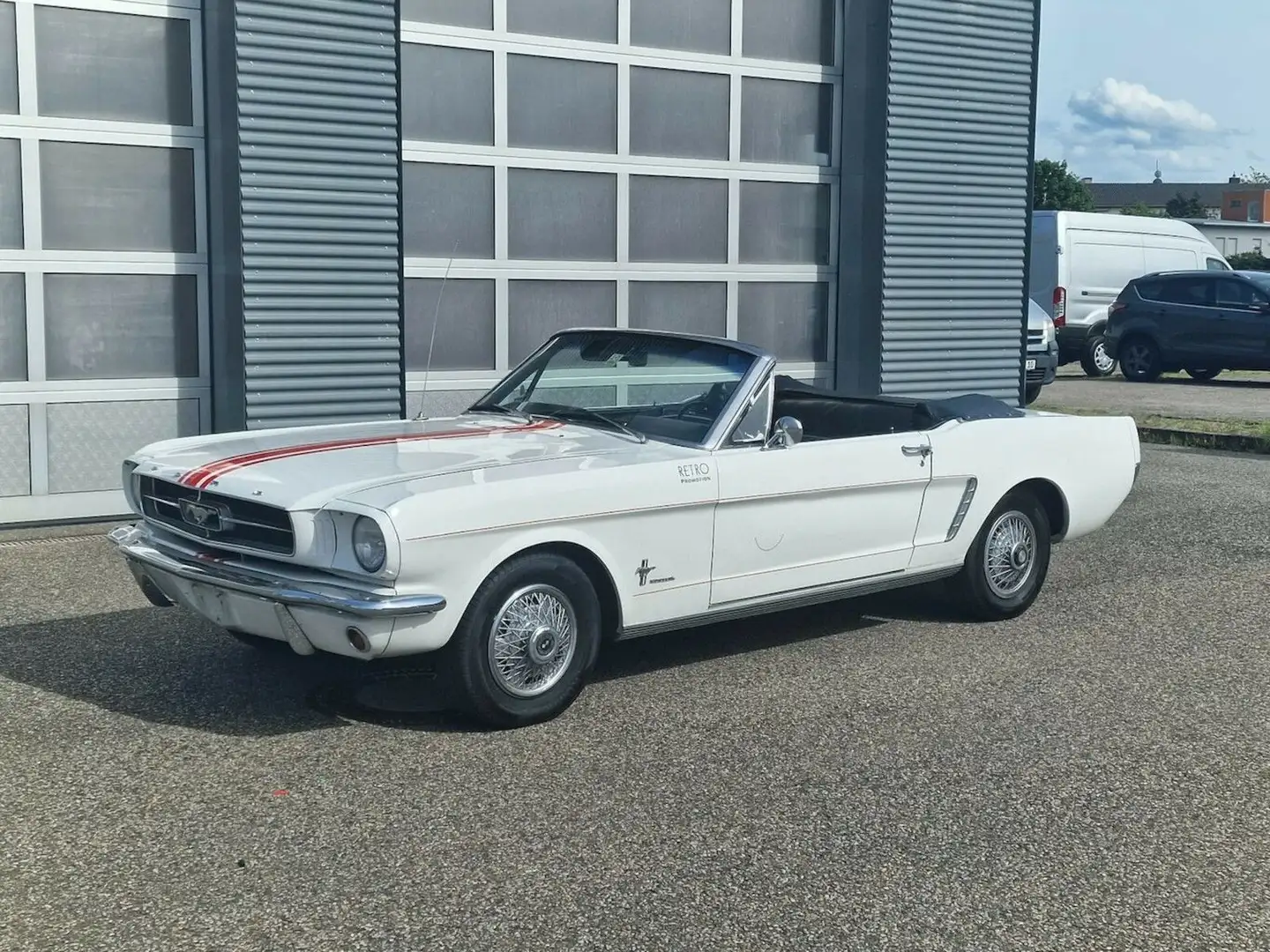 Ford Mustang Cabrio H-Kennzeichen Automatik White - 1
