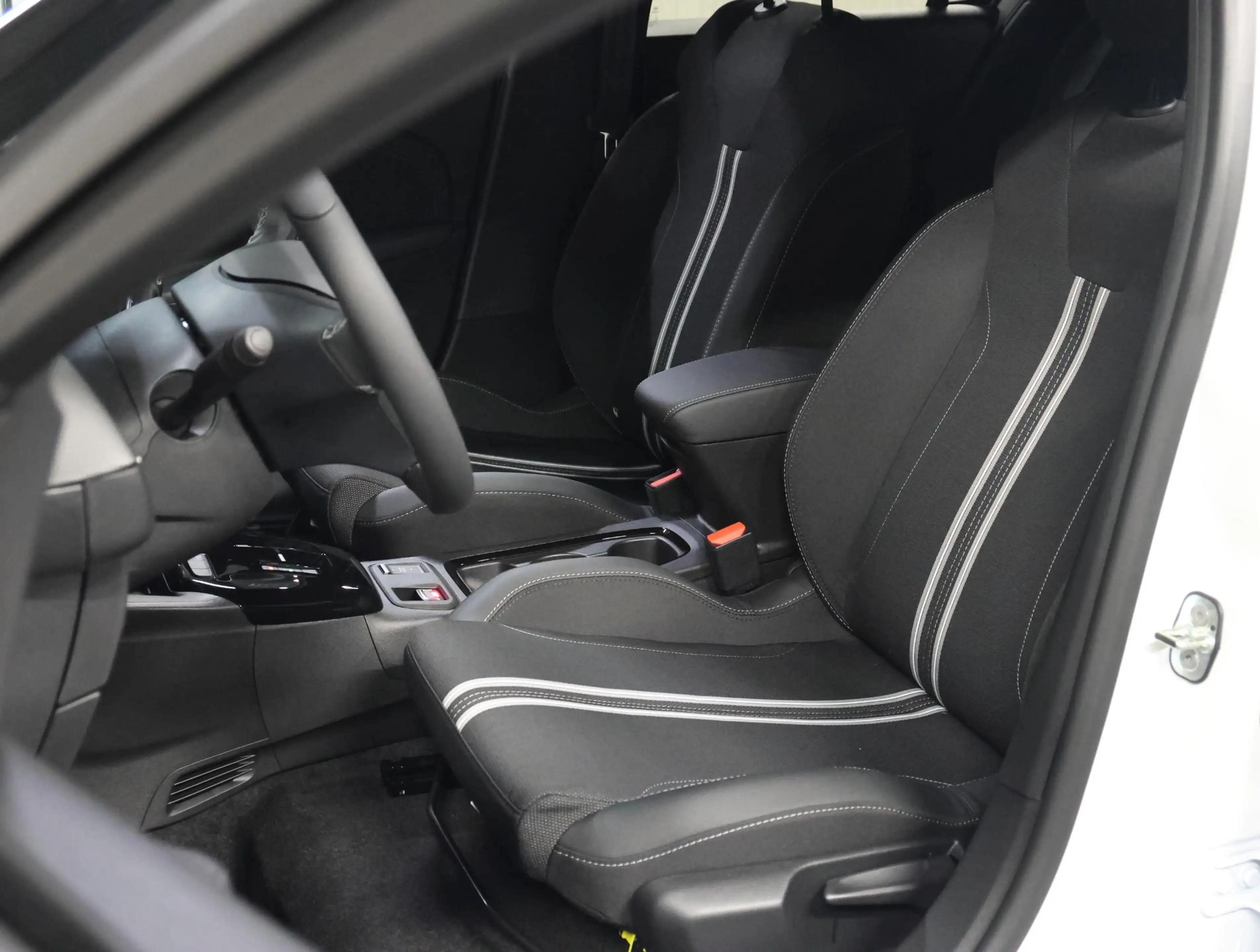 Opel Corsa-e Electric Long Range GS 51 kWh | 8 jaar garantie | — photo 11