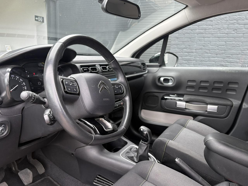Citroen C3 1.2 PureTech S&S Shine — photo 6