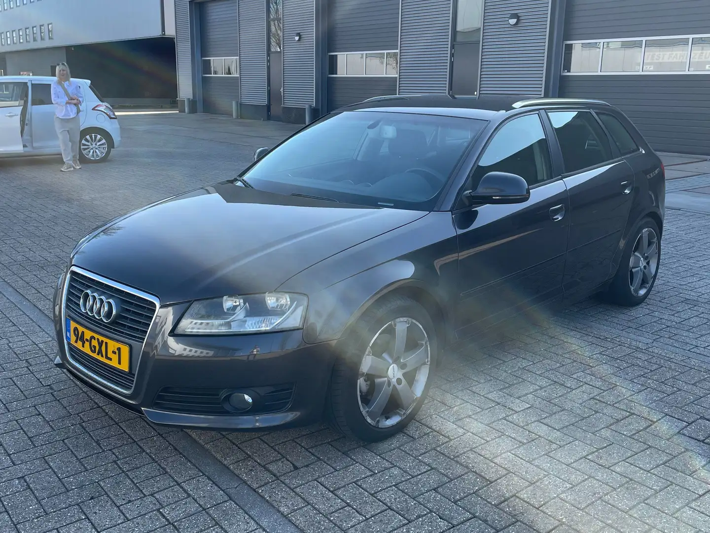 Audi A3 A3 1.8 TFSI Attr. B.E. Zwart - 1