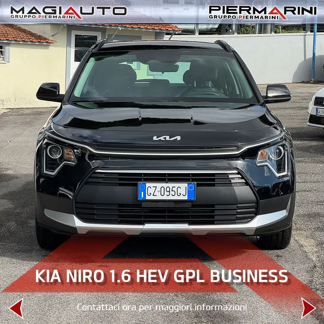 Kia Niro Niro Tri-Fuel 1.6 GDi DCT HEV GPL Business Negro - 2