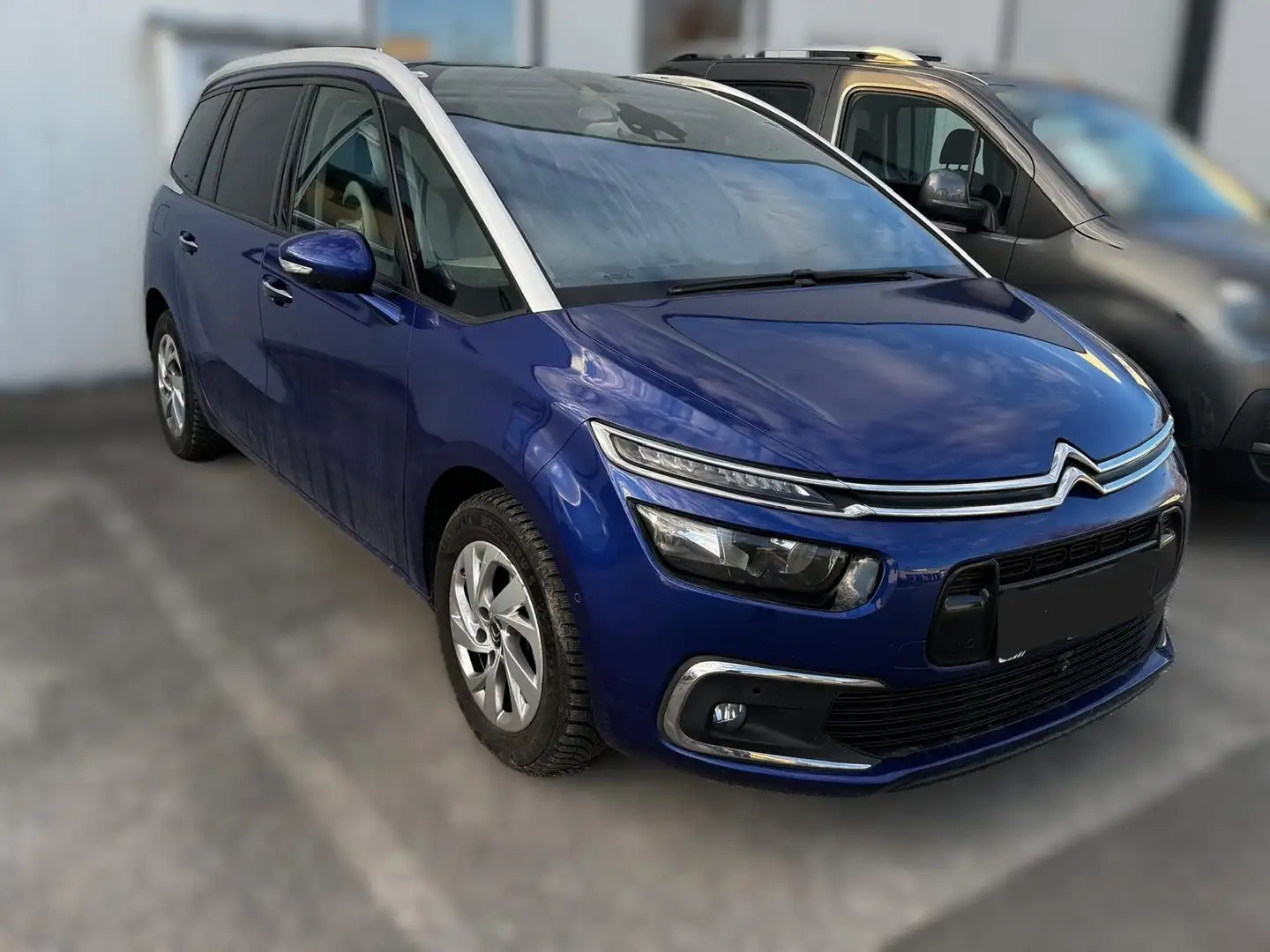 Citroen Grand C4 Picasso BlueHDI 120 S&S EAT6 Shine Blau - 1