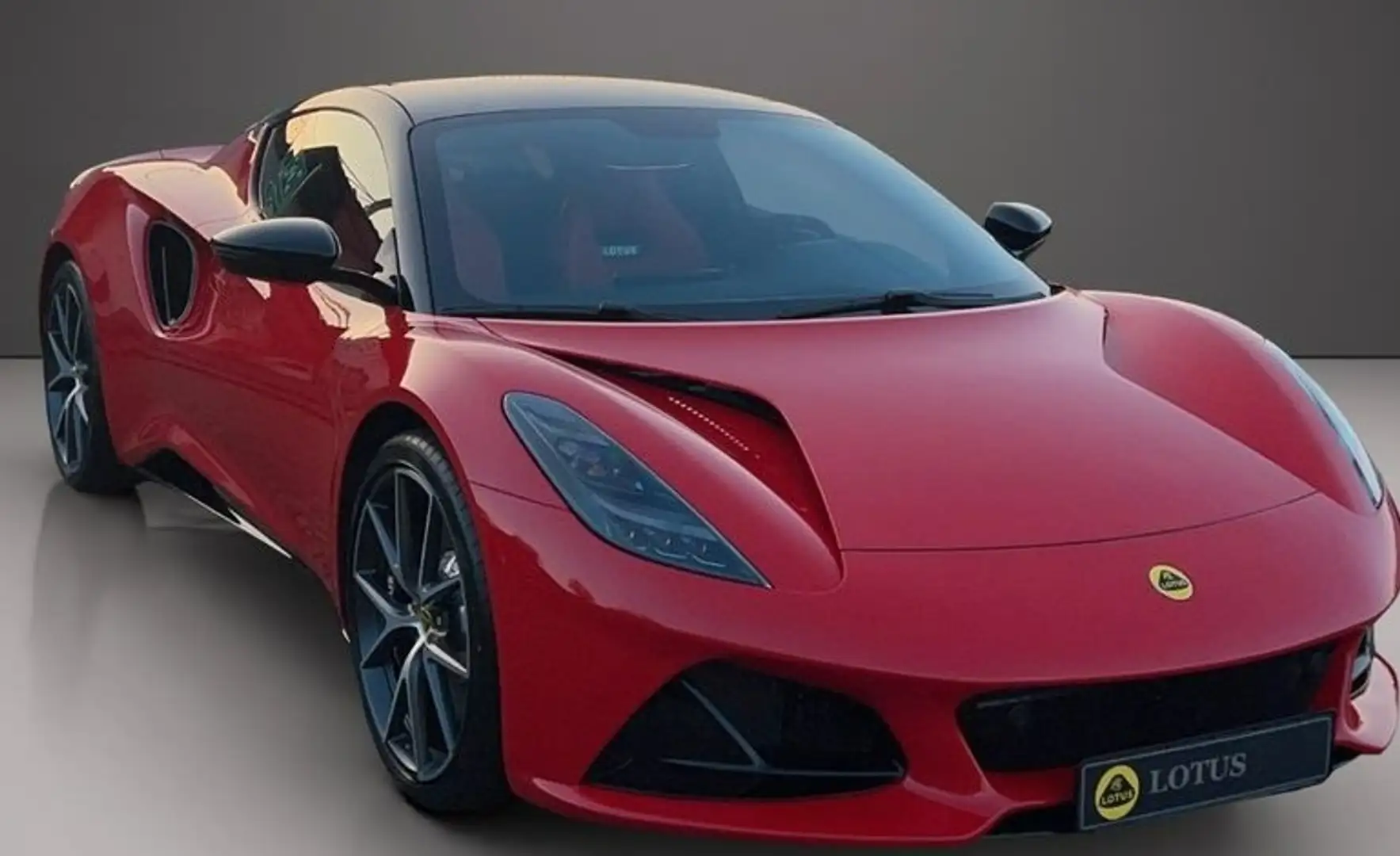 Lotus Emira i4 First Edition Rojo - 1