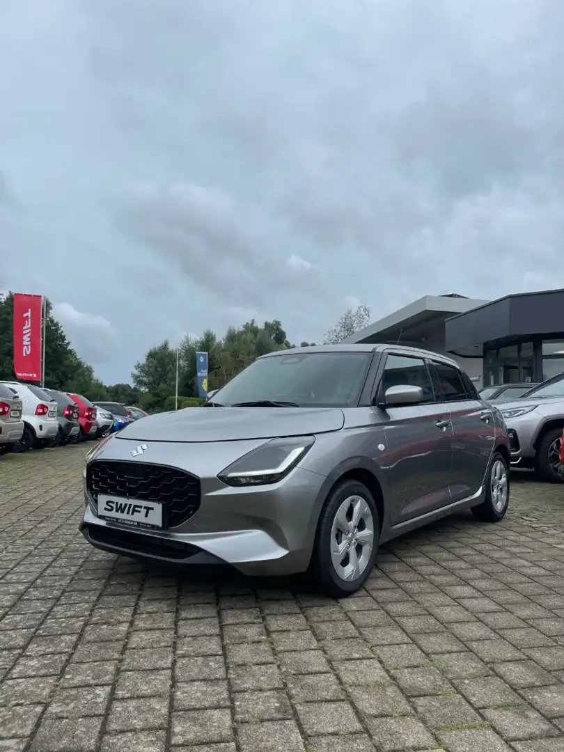 Suzuki Swift 1.2 Dualjet Hybrid 61 kW Comfort Silber - 2