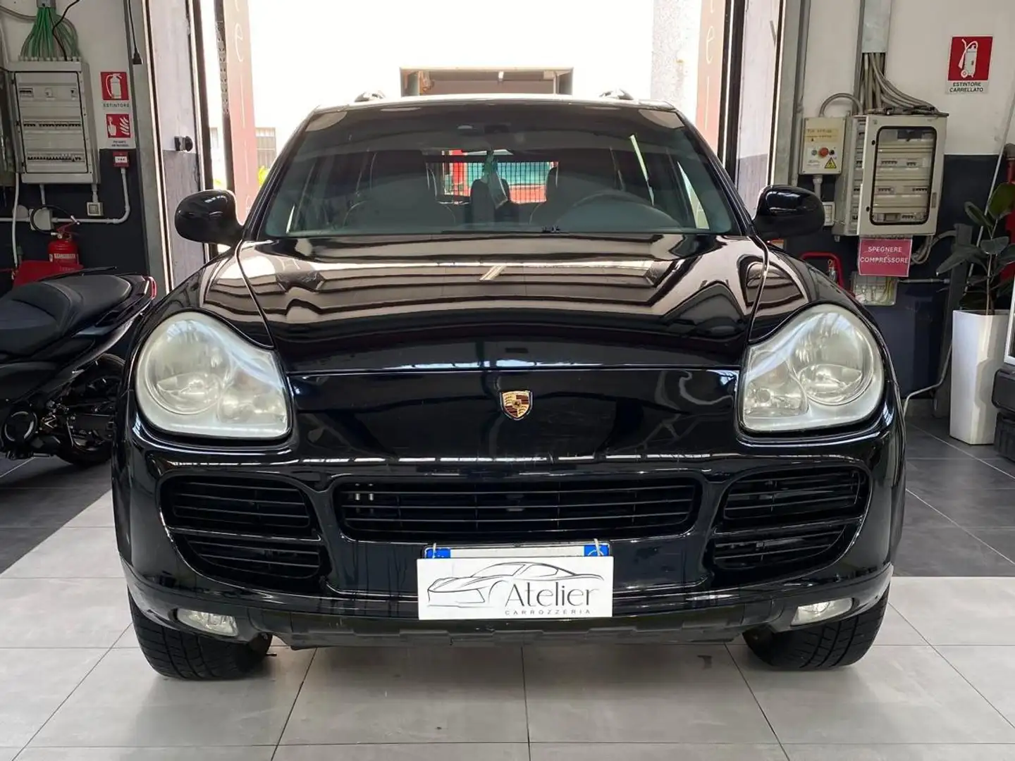 Porsche Cayenne Cayenne I 2002 3.2 Nero - 2