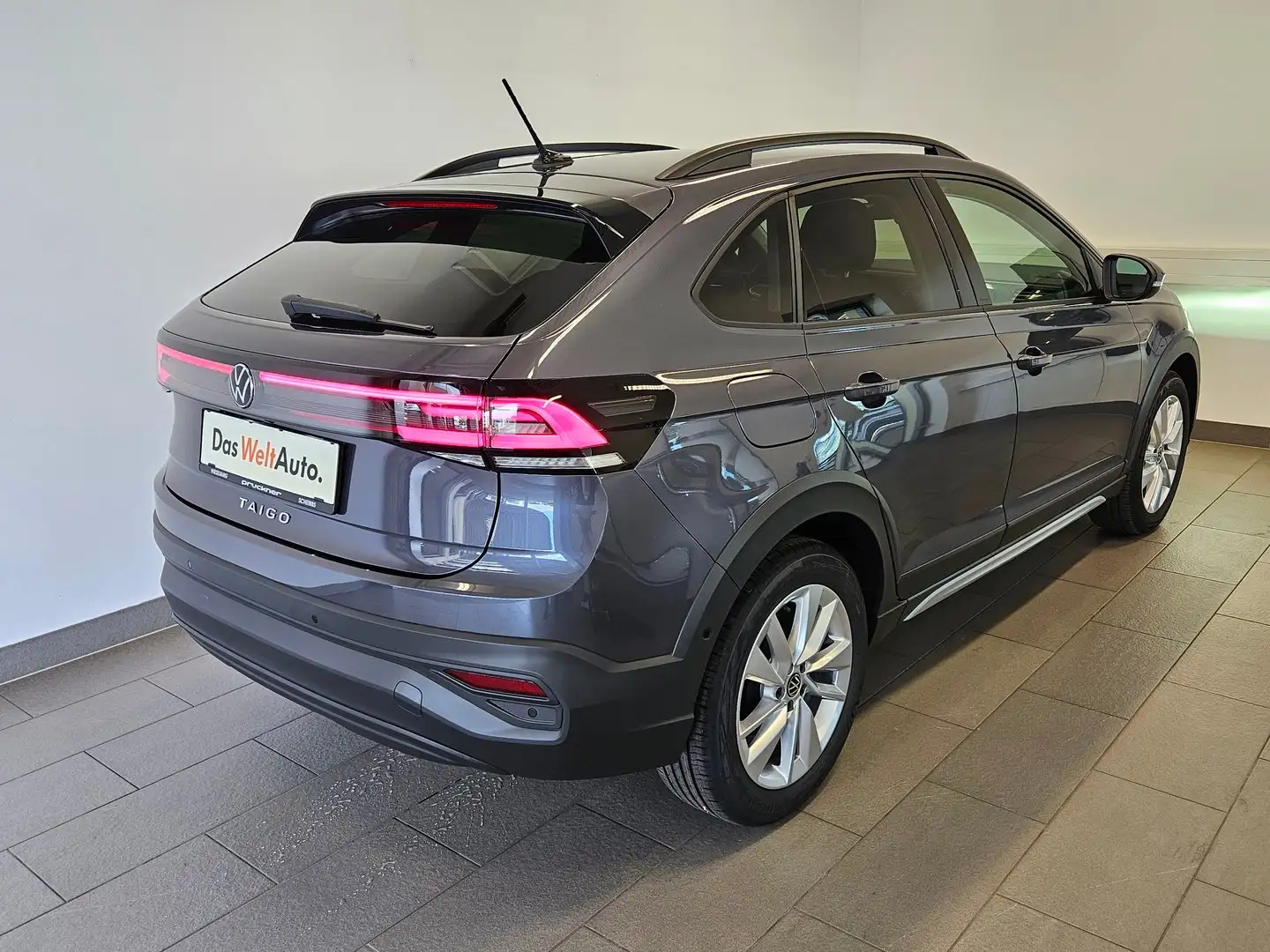 Volkswagen Taigo Friends TSI Grau - 2