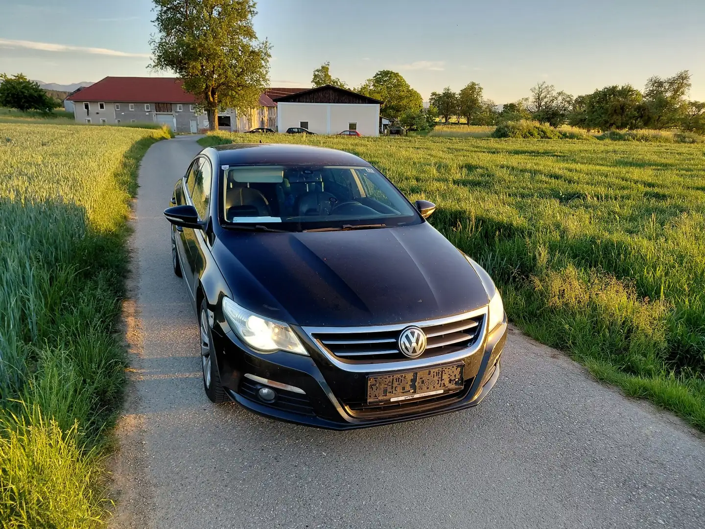 Volkswagen Passat CC 2,0 TDI DPF 4Motion DSG - 2