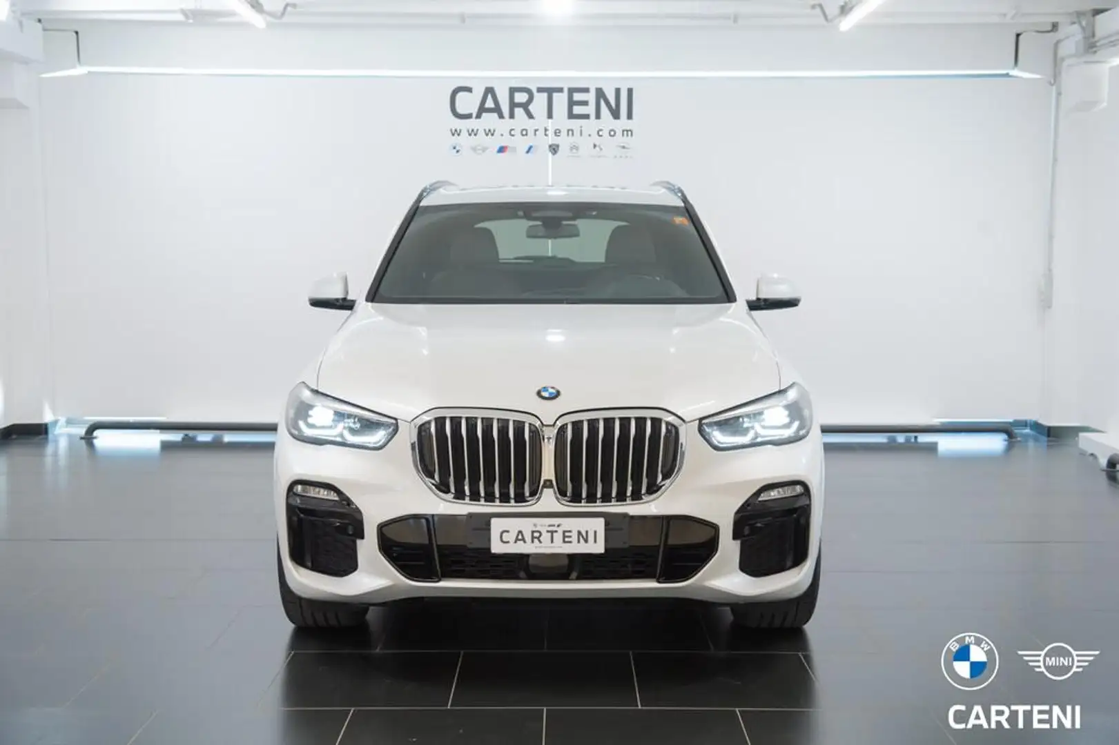 BMW X5 xdrive30d Msport auto Bianco - 2