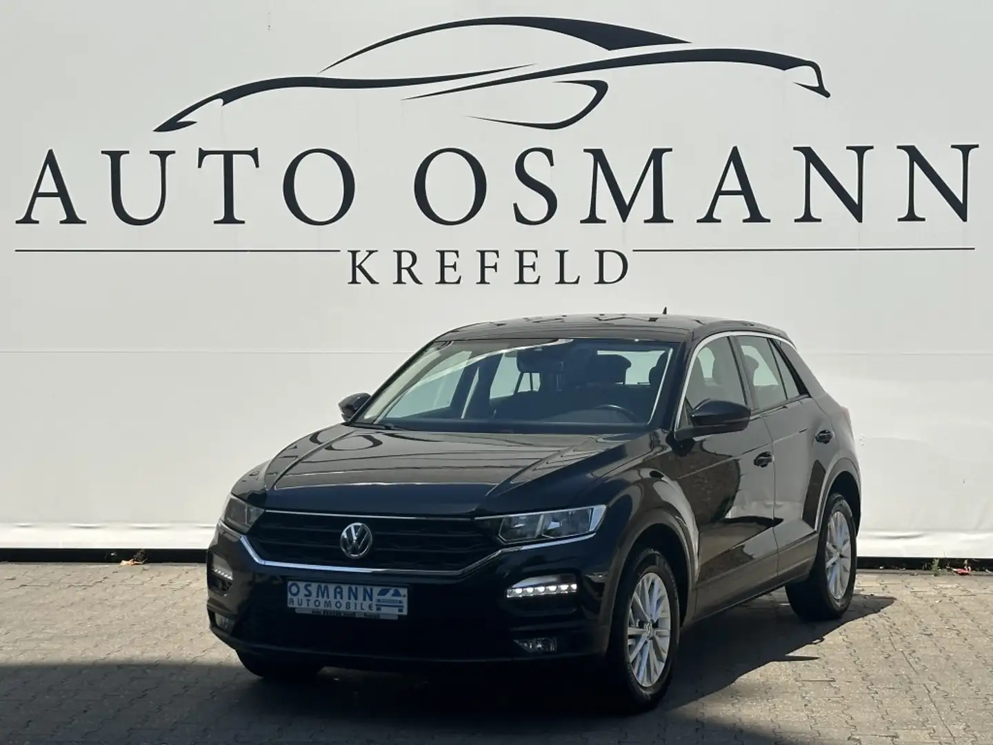 Volkswagen T-Roc 1.0 TSI   DAB   PDC   Lane&Front Assist Чёрный - 1