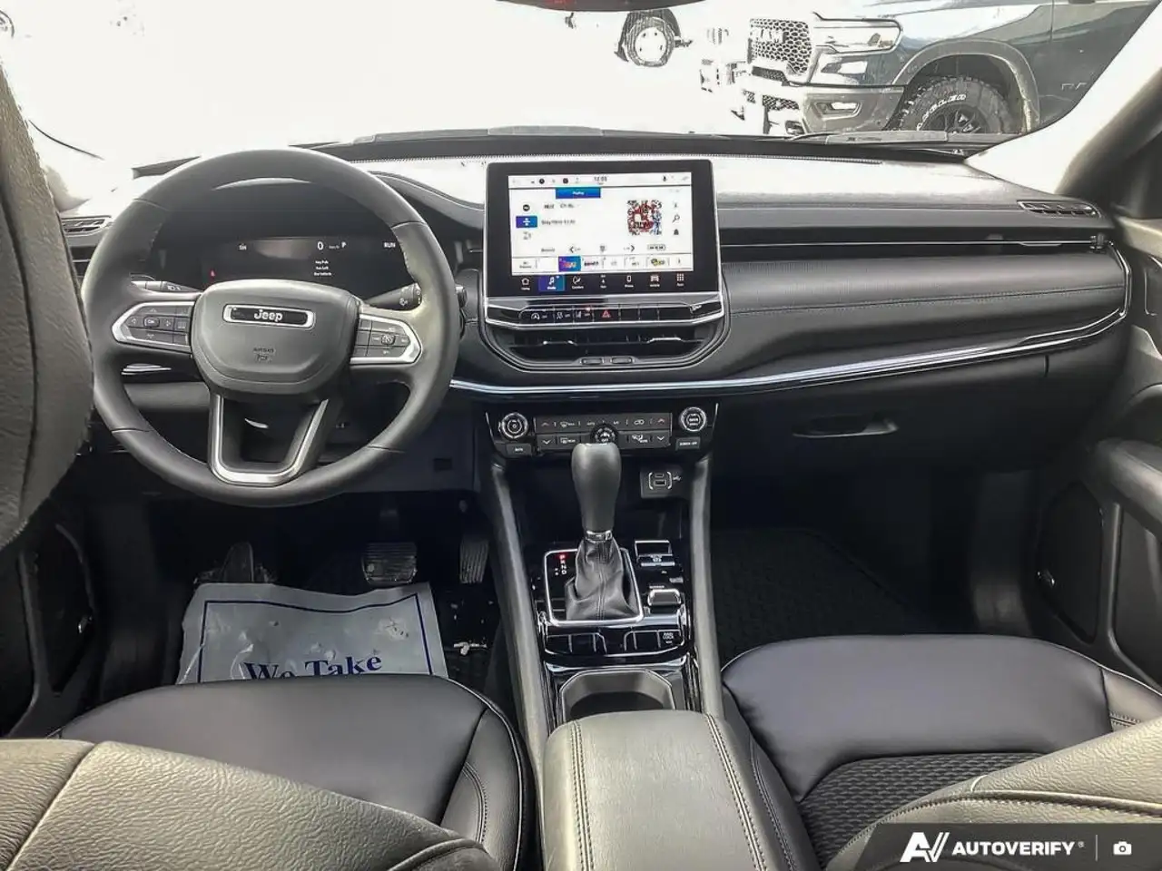 Jeep Compass снимка Jeep Compass
