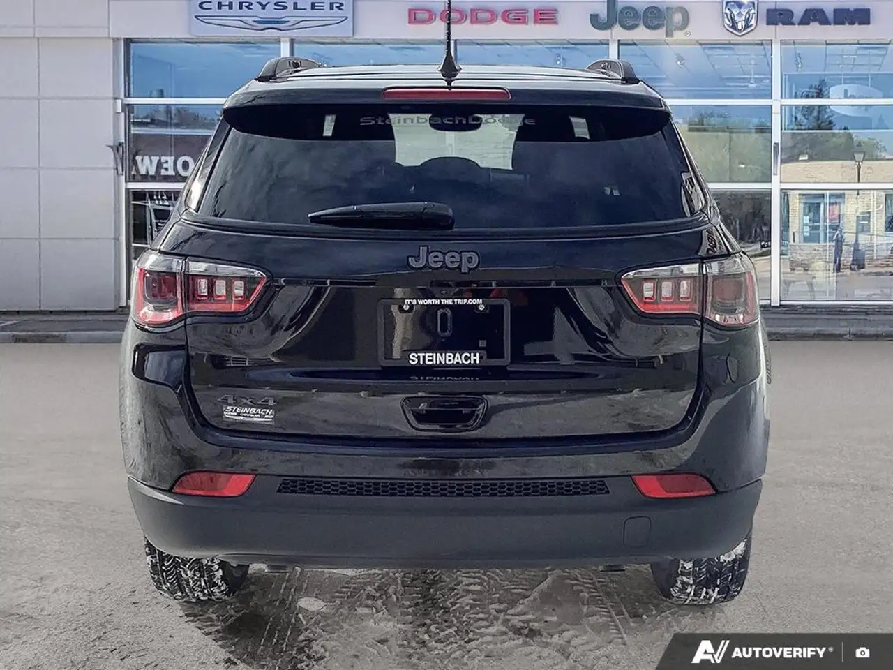 Jeep Compass снимка Jeep Compass