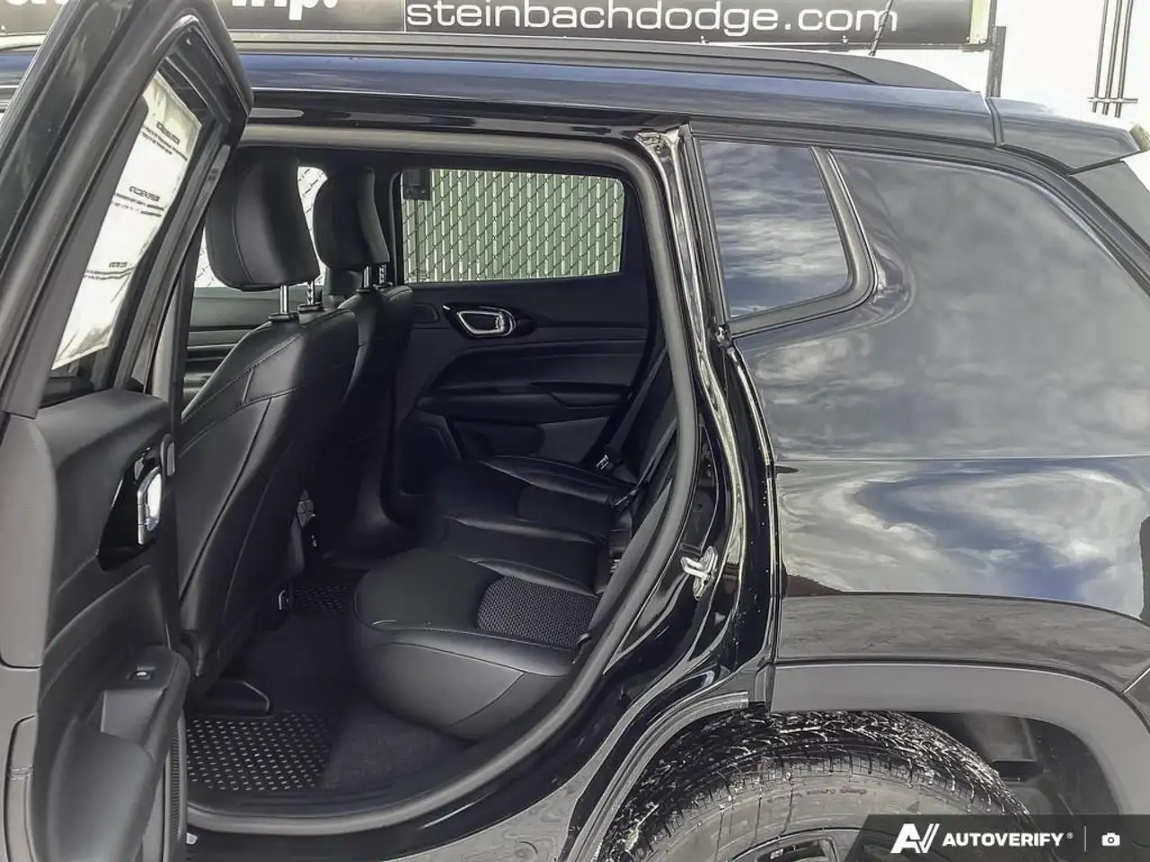 Jeep Compass снимка Jeep Compass