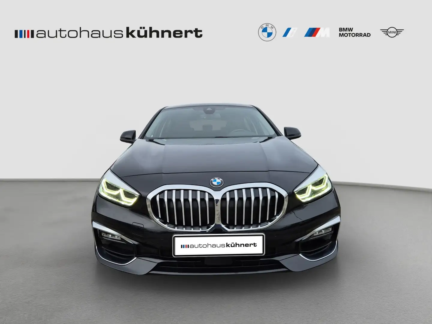 BMW 120 i Luxury-L./LED/PanoSD/SpurAss/Navi/ParkAss Schwarz - 2