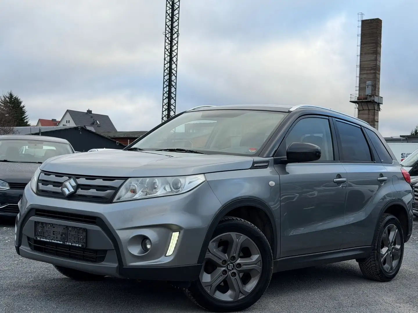 Suzuki Vitara 1.6 DDiS Comfort+ 4x4 Grau - 1