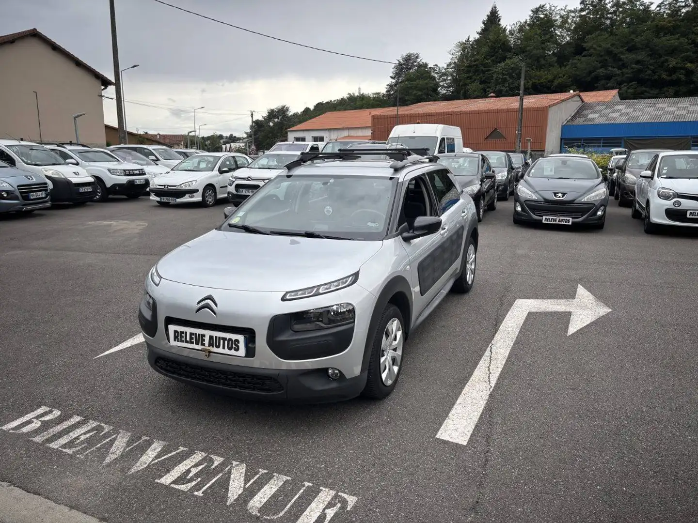 Citroen C4 Citroën Cactus BlueHDi 100 Feel Business Gris - 2