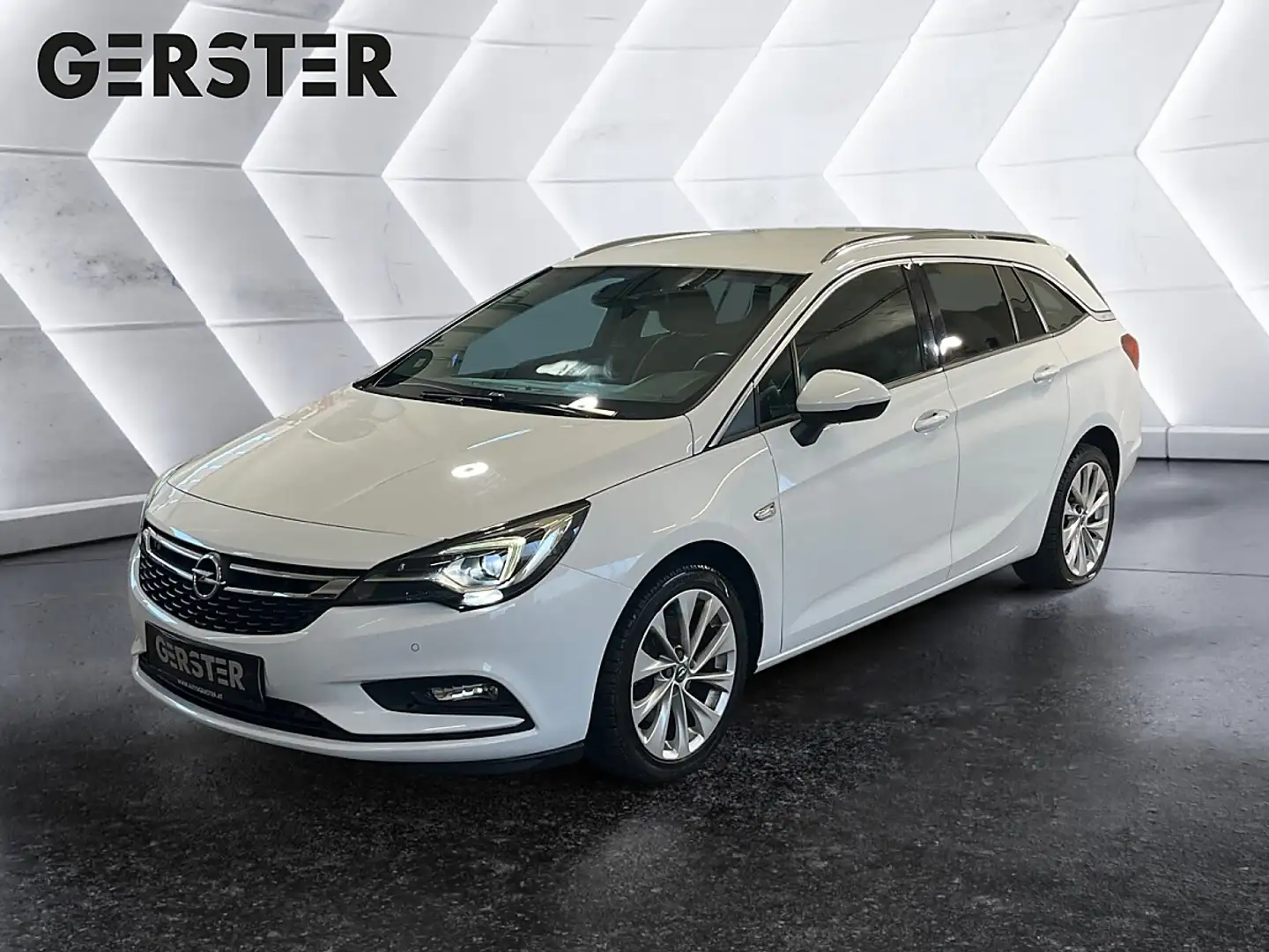 Opel Astra ST 1,6 CDTI Innovation S/S Weiß - 1