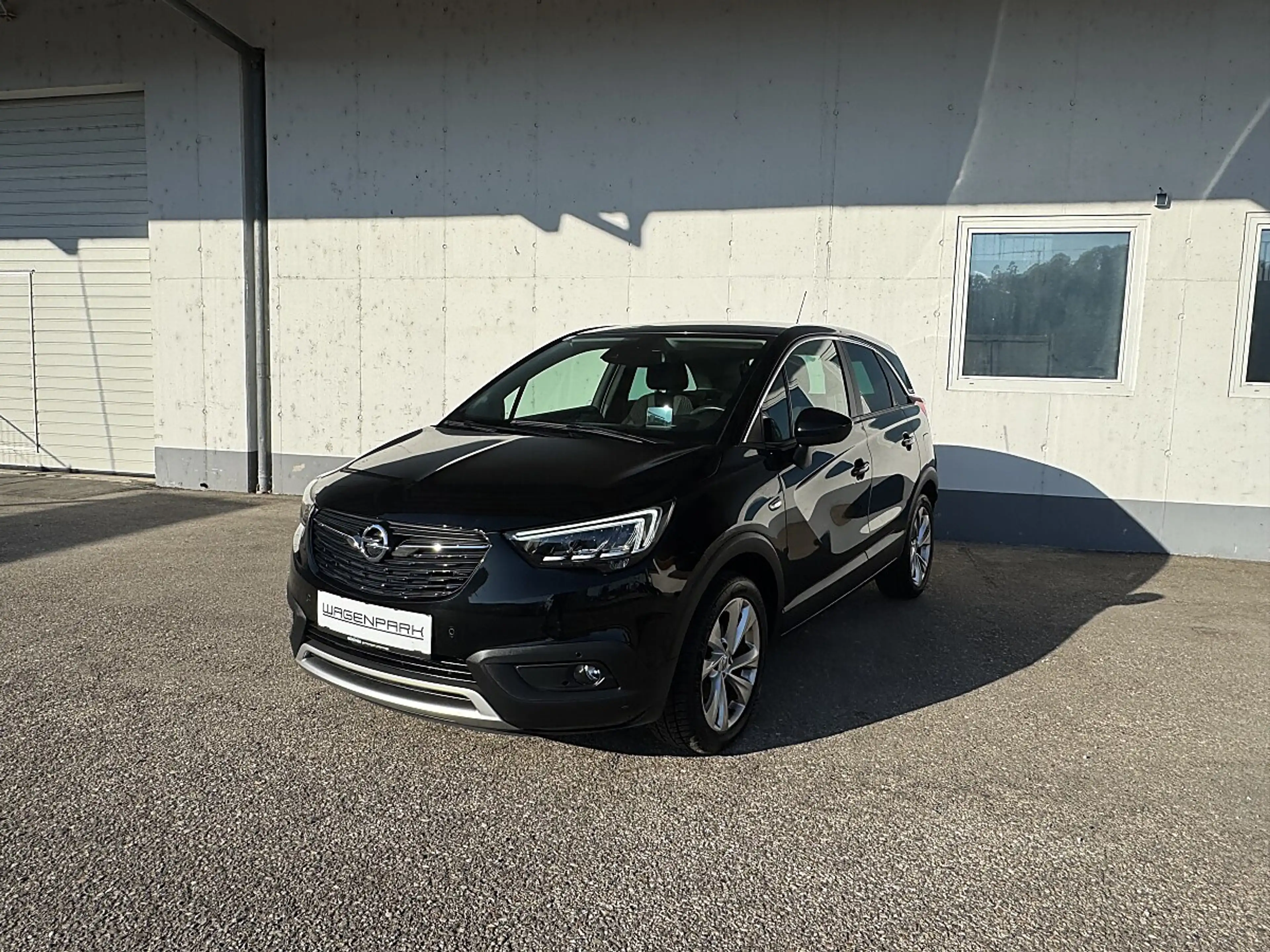 Opel Crossland X 1,2 Turbo ECOTEC Direct Injj. Innovation St./St — photo 2