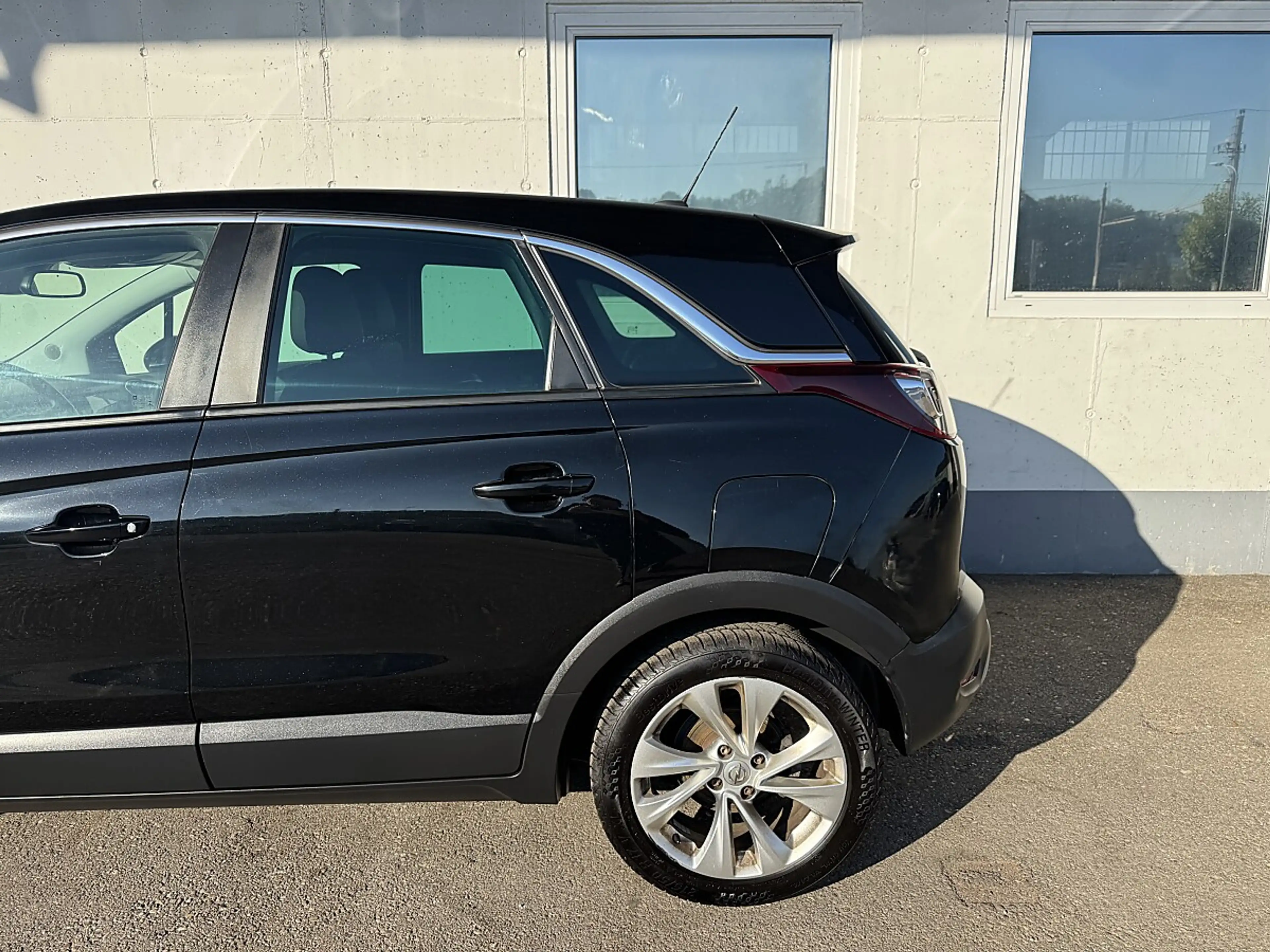 Opel Crossland X 1,2 Turbo ECOTEC Direct Injj. Innovation St./St — photo 15