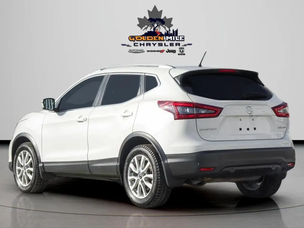Nissan Qashqai снимка Nissan Qashqai