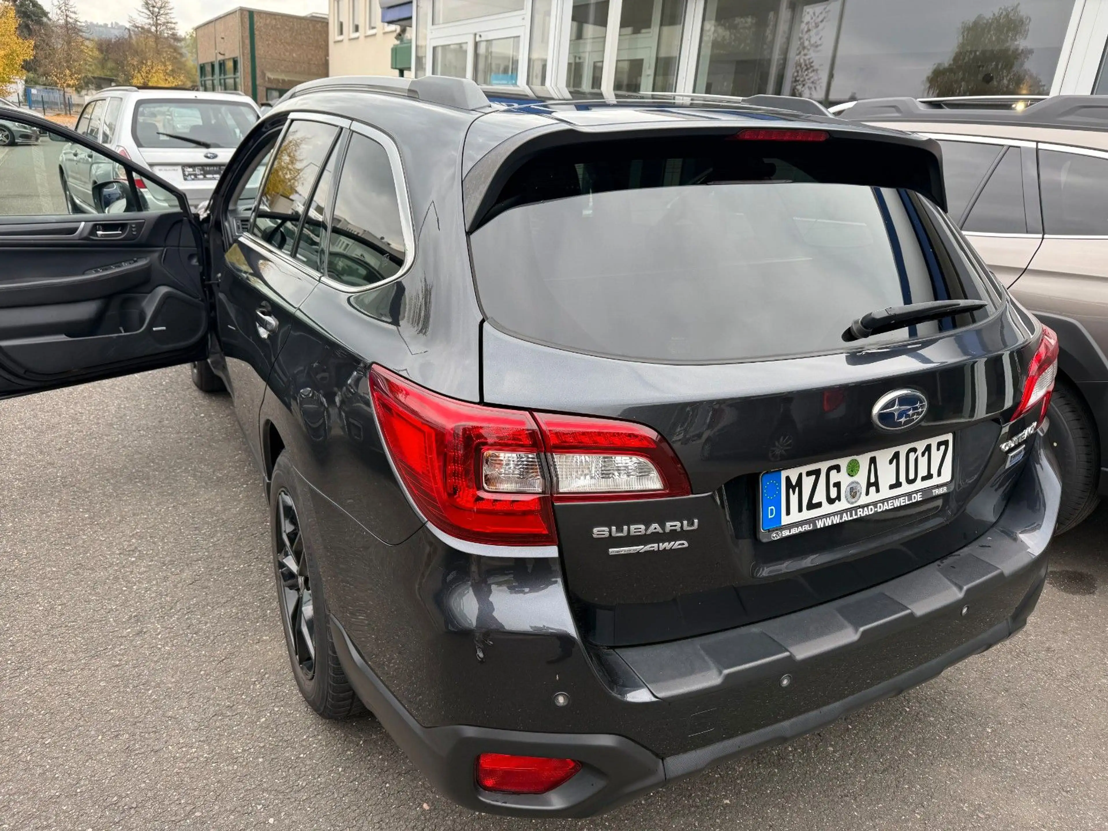 Subaru OUTBACK Outback Sport=PREMIUM*VOLL*LEDER*SD*M+S — photo 4