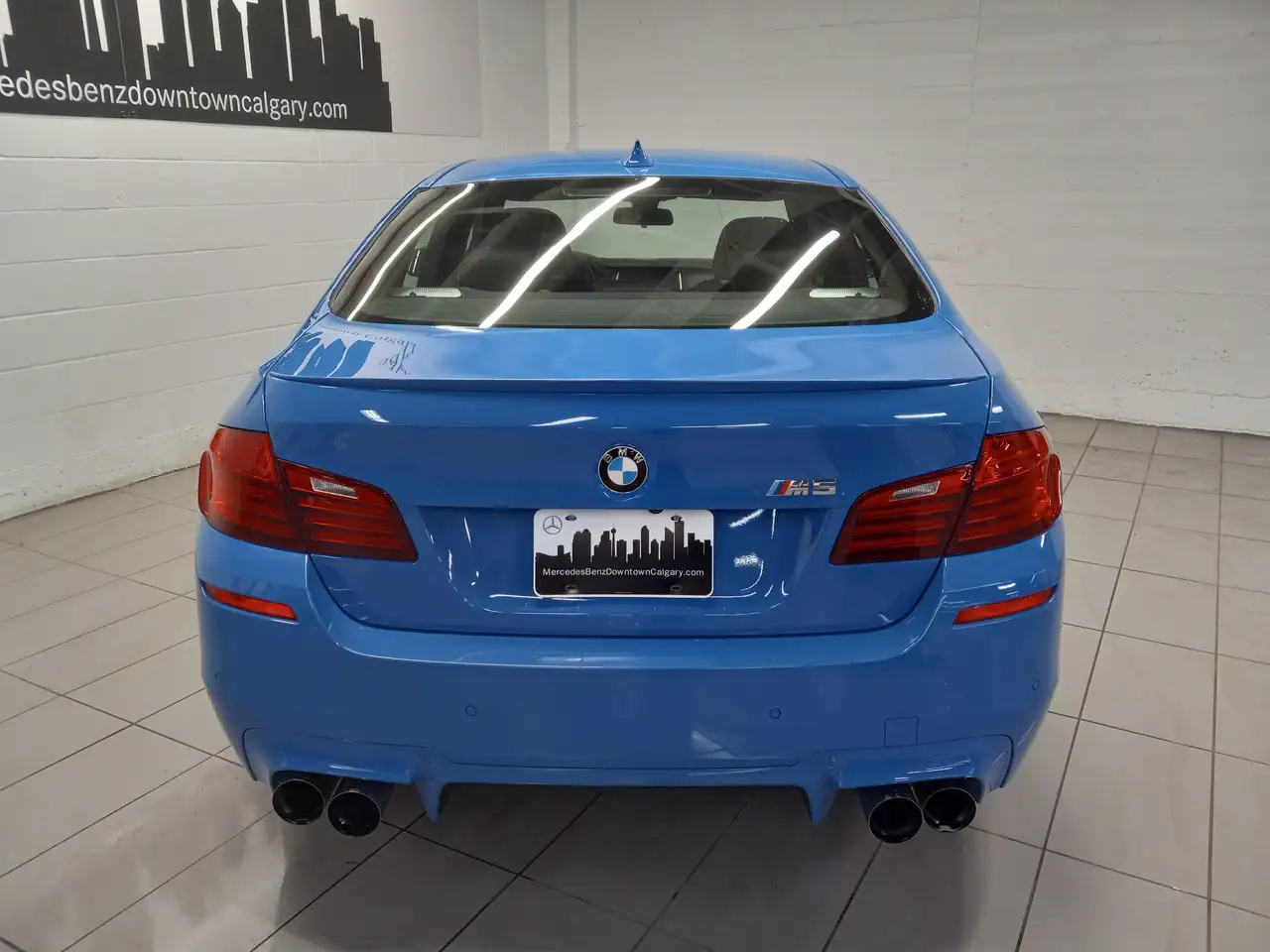 BMW M5 снимка BMW M5