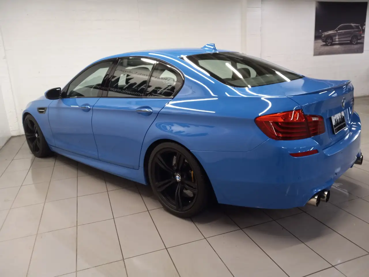 BMW M5 снимка BMW M5