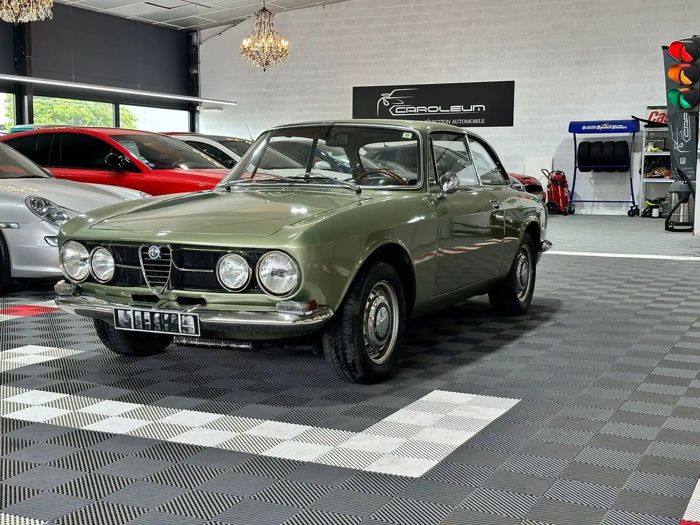 Alfa Romeo 1750 1750 Grün - 1