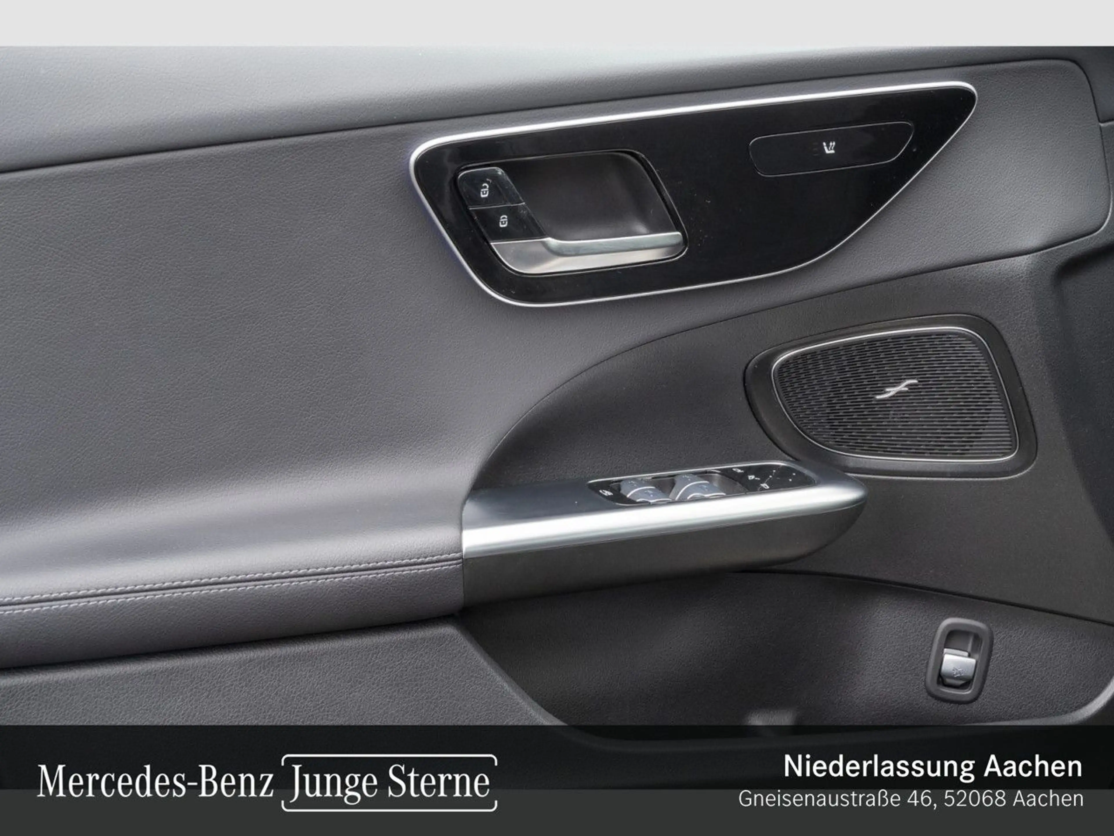 Mercedes-Benz C 200 T AVANTG+LED+KAMERA+TOTW+KEYLESS+9G — photo 15