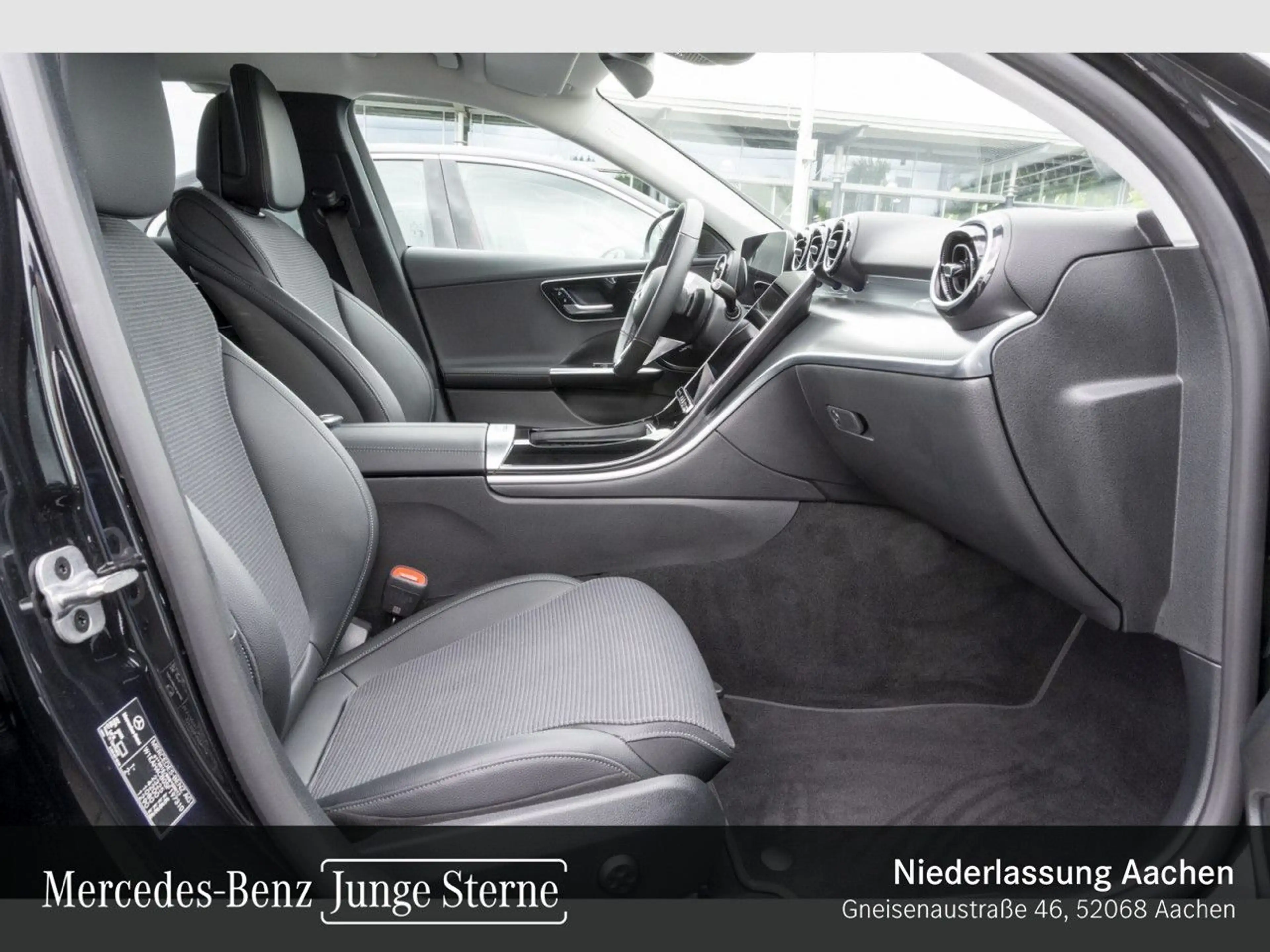 Mercedes-Benz C 200 T AVANTG+LED+KAMERA+TOTW+KEYLESS+9G — photo 5