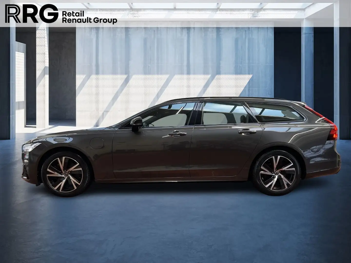 Volvo V90 T8 R Design mit Allrad integrierten Kindersitzen,  Grau - 2