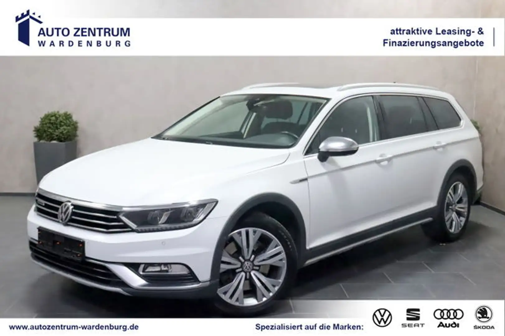Volkswagen Passat Alltrack 4Motion STHZG AHK 360CAM PANO Wit - 1