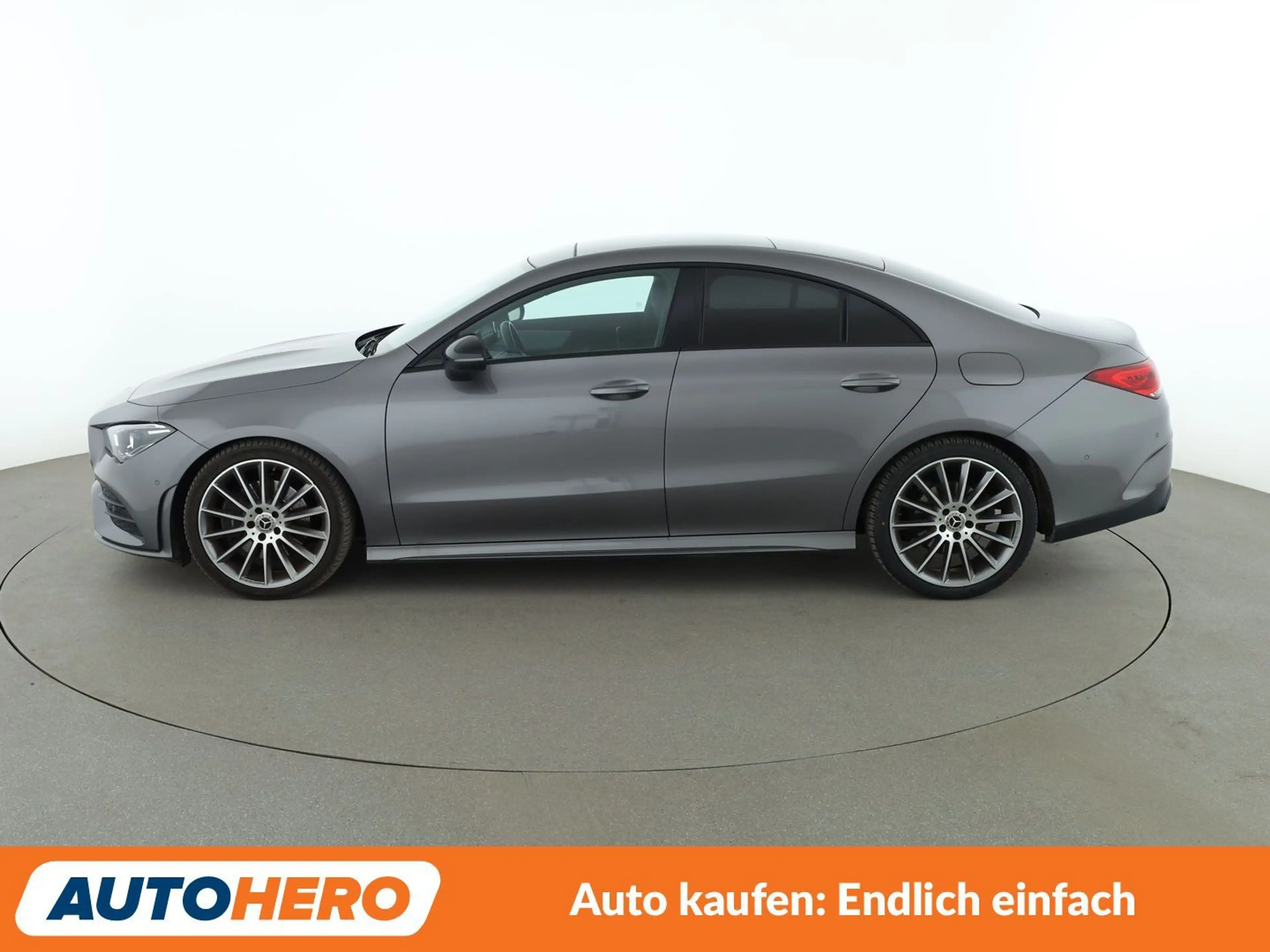 Mercedes-Benz CLA 200 CLA 200 AMG Line — photo 3