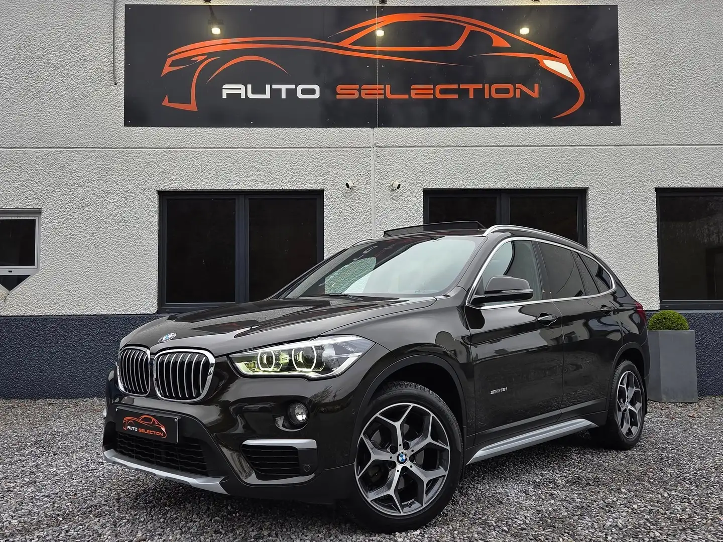BMW X1 1.5iA sDrive18 | PANO | HUD | X LINE | GARANTIE Marrón - 1