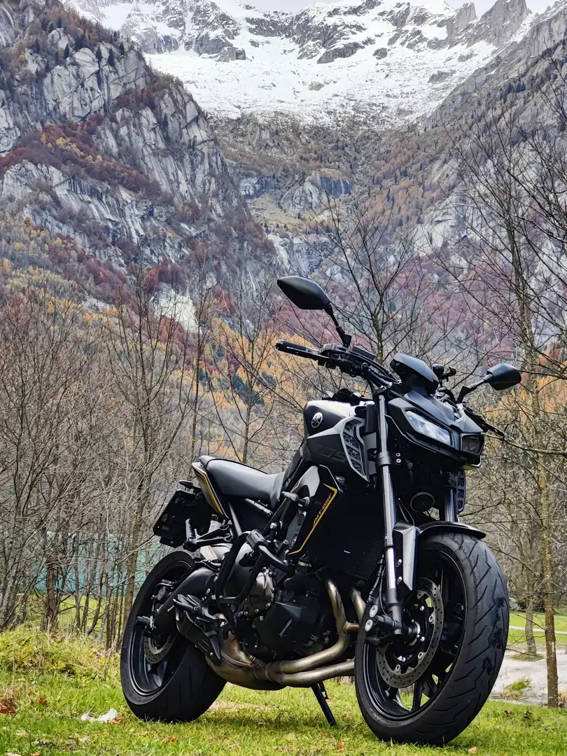 Yamaha MT-09 ABS Black Fekete - 1