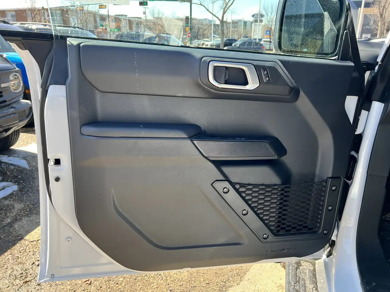 Ford Bronco снимка Ford Bronco