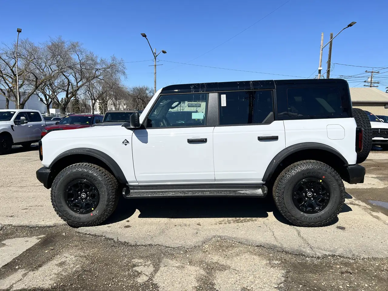 Ford Bronco снимка Ford Bronco