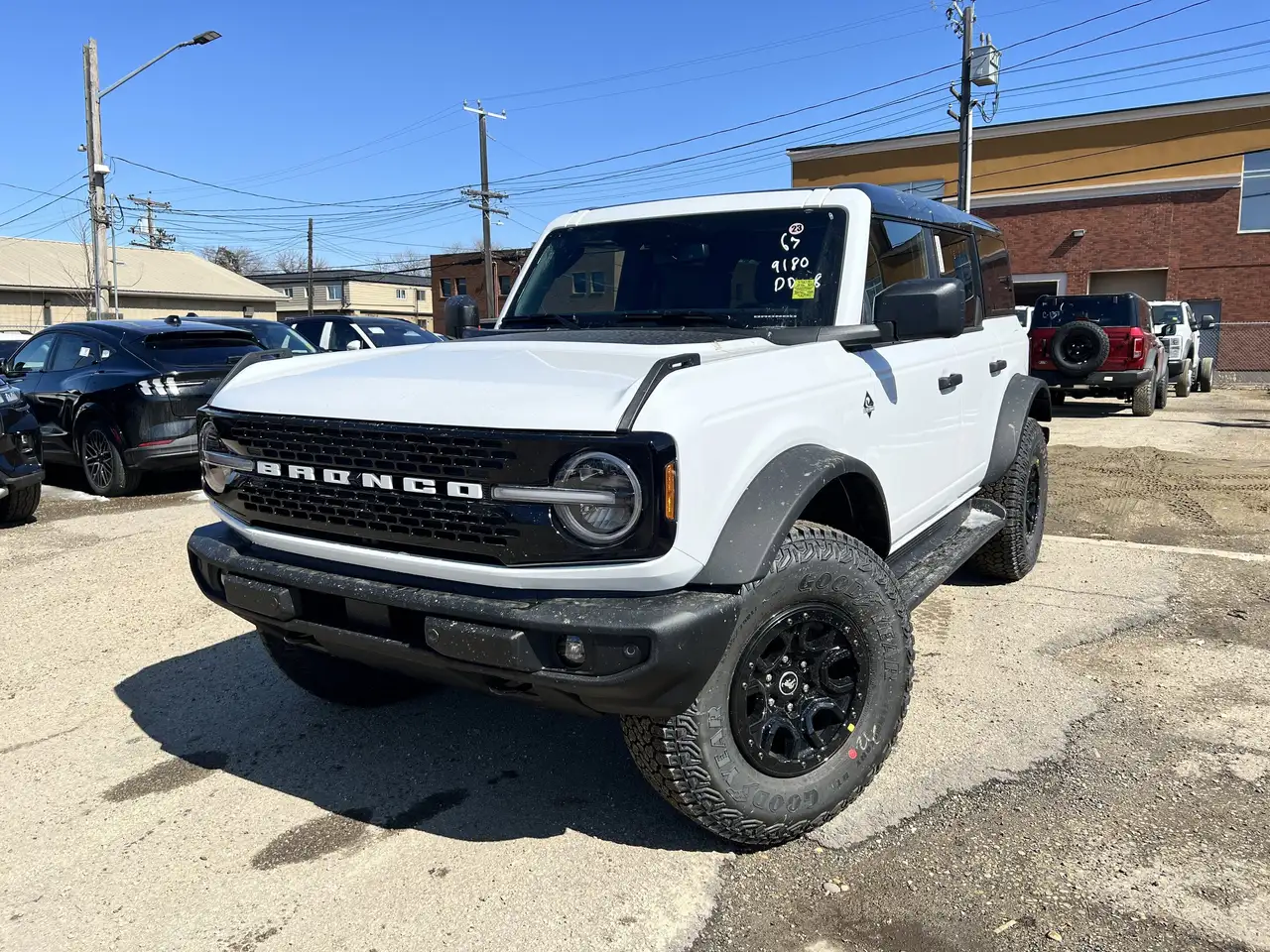 Ford Bronco снимка Ford Bronco