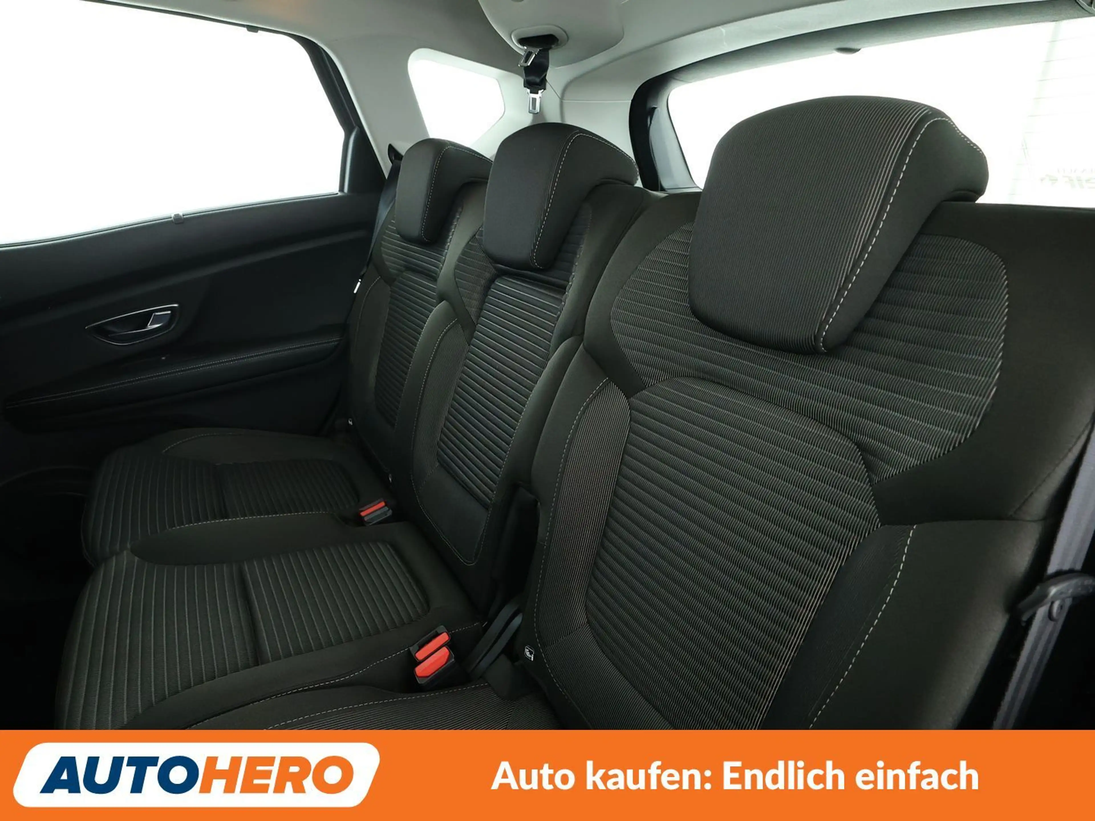 Renault Scenic 1.5 dCi Energy Experience Aut*NAVI*TEMPO*PDC*SHZ* — photo 14