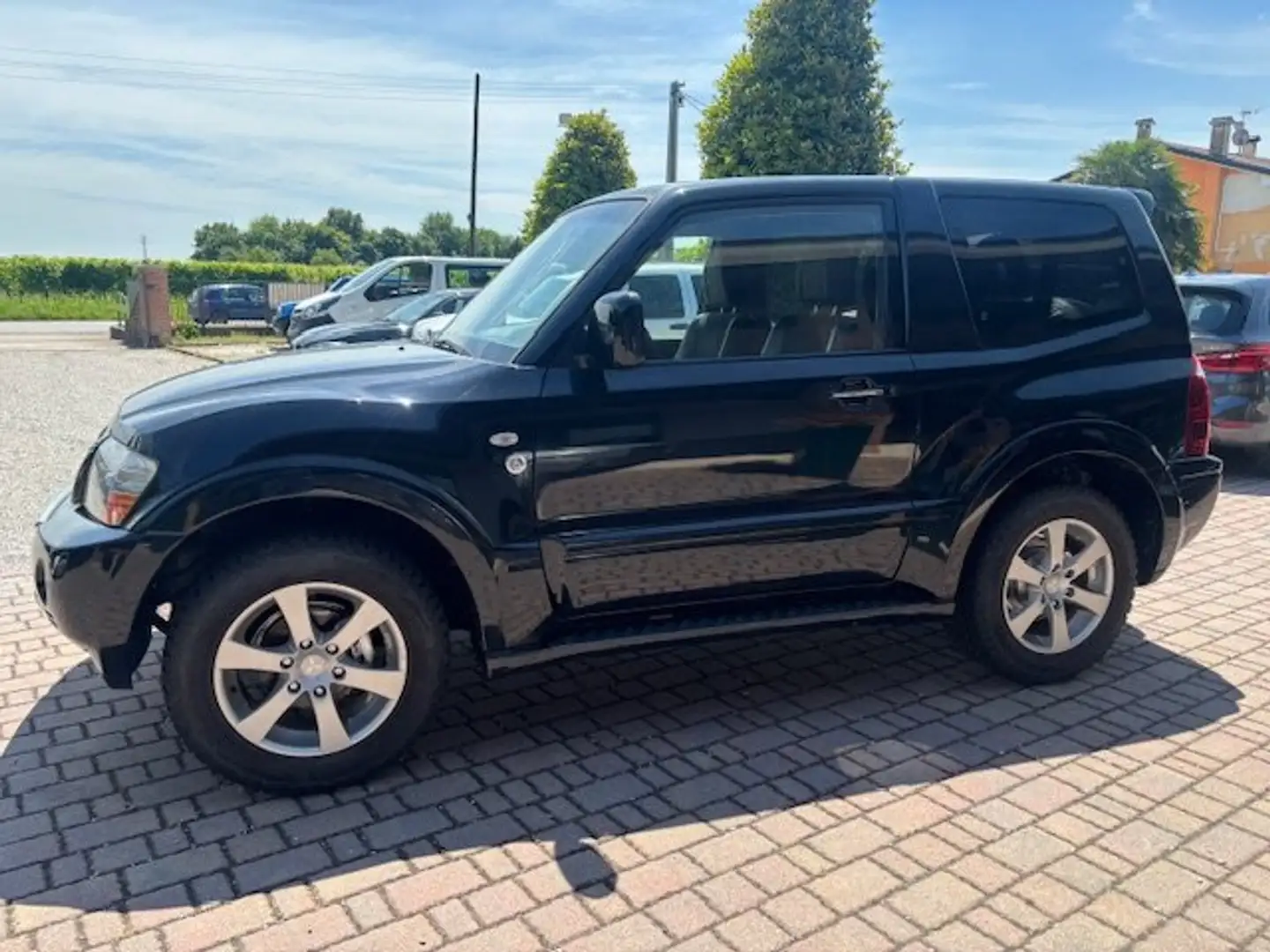 Mitsubishi Pajero 3p 3.2 CR Invite Nero - 1