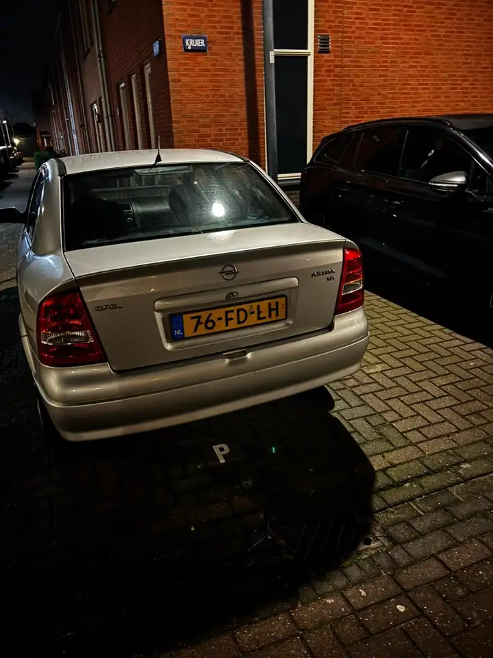 Opel Astra 1.6 Edition 2000, foto 3