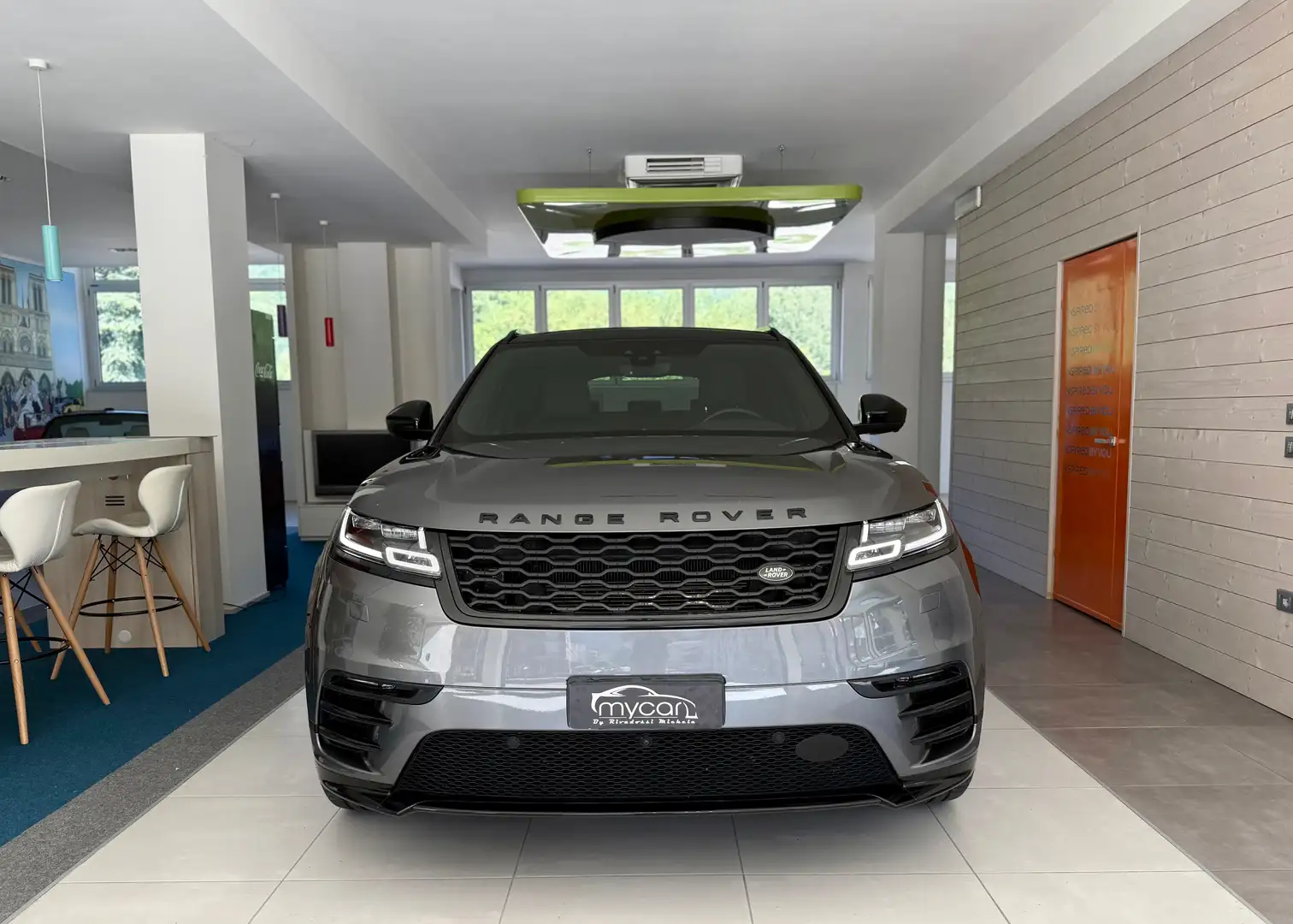Land Rover Range Rover Velar 3.0d V6 HSE R-Dynamic 300cv auto my19 Grau - 2