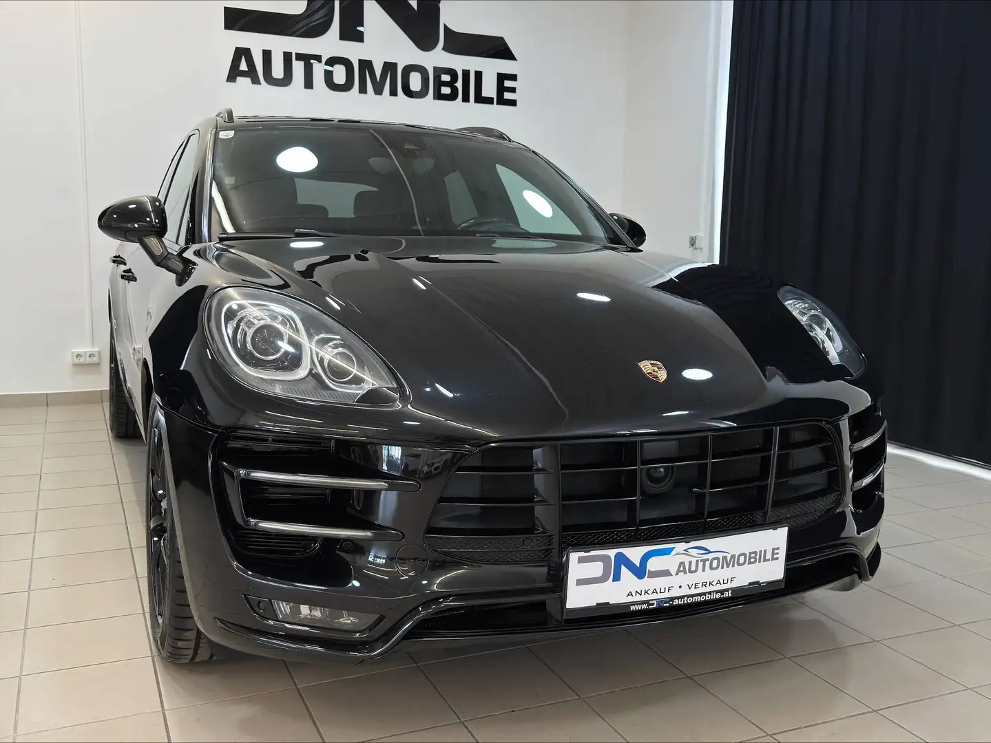 Porsche Macan S 3,0 Sport Chrono Paket*PANO*BOSE* Schwarz - 2