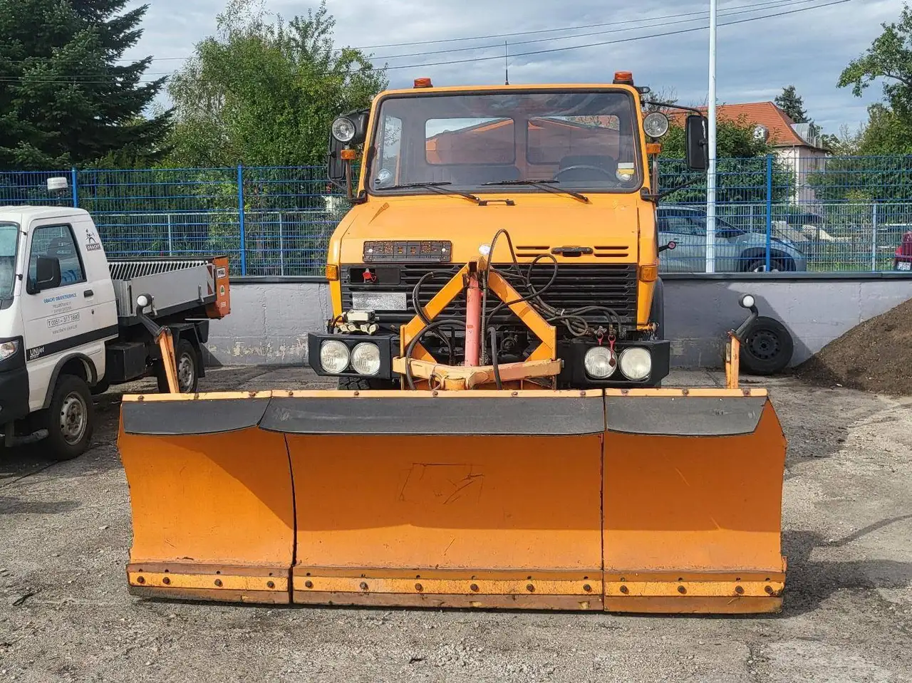 Mercedes-Benz Unimog427/10, foto 1