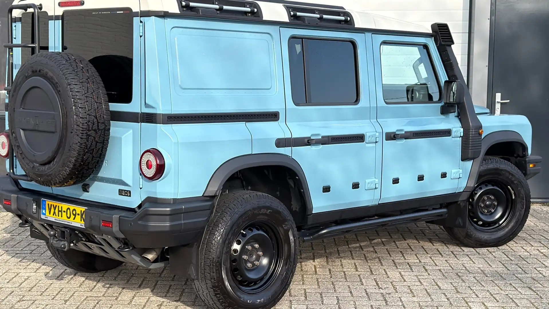 Ineos Grenadier Utility Blau - 2