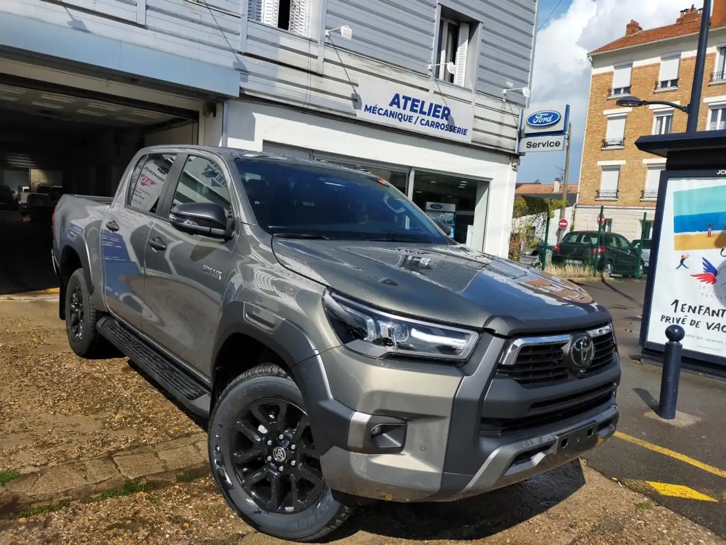 Toyota Hilux IV 4WD 2.8 D-4D 204 DOUBLE CABINE INVINCIBLE Bronze - 2
