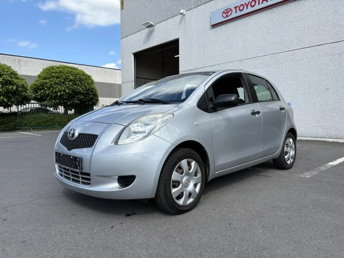 Toyota Yaris 1.0 Argent - 1