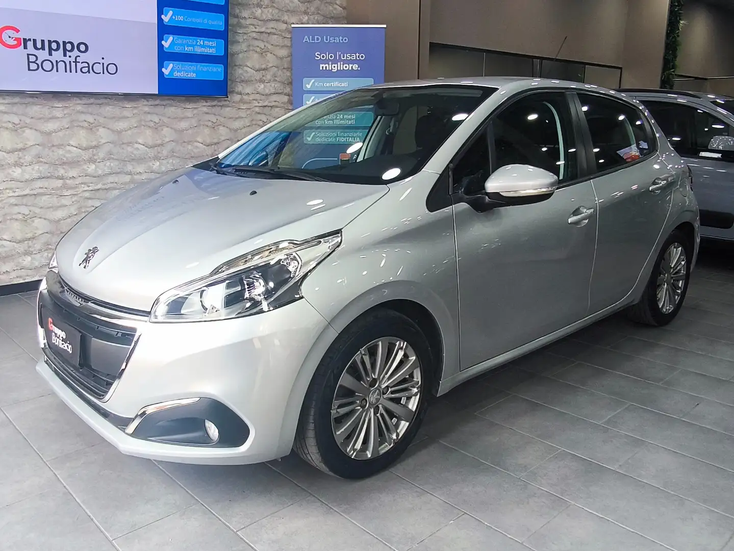 Peugeot 208 PureTech 82 5 porte Allure Grigio - 1