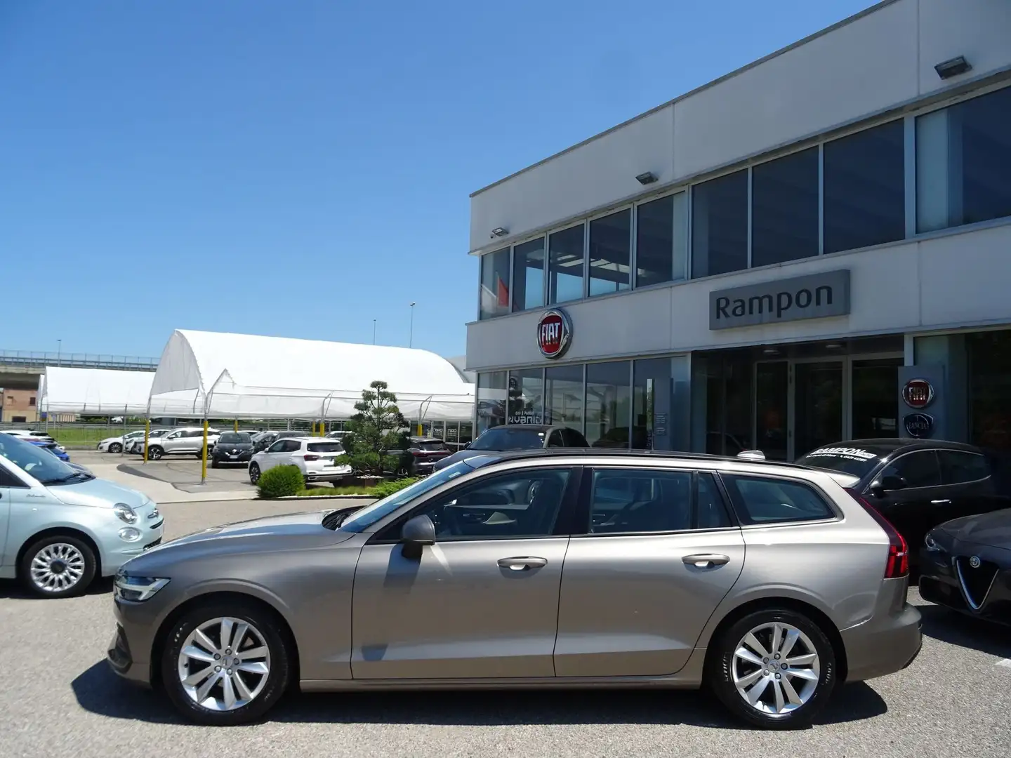 Volvo V60 D3 Geartronic Business Plus - 2