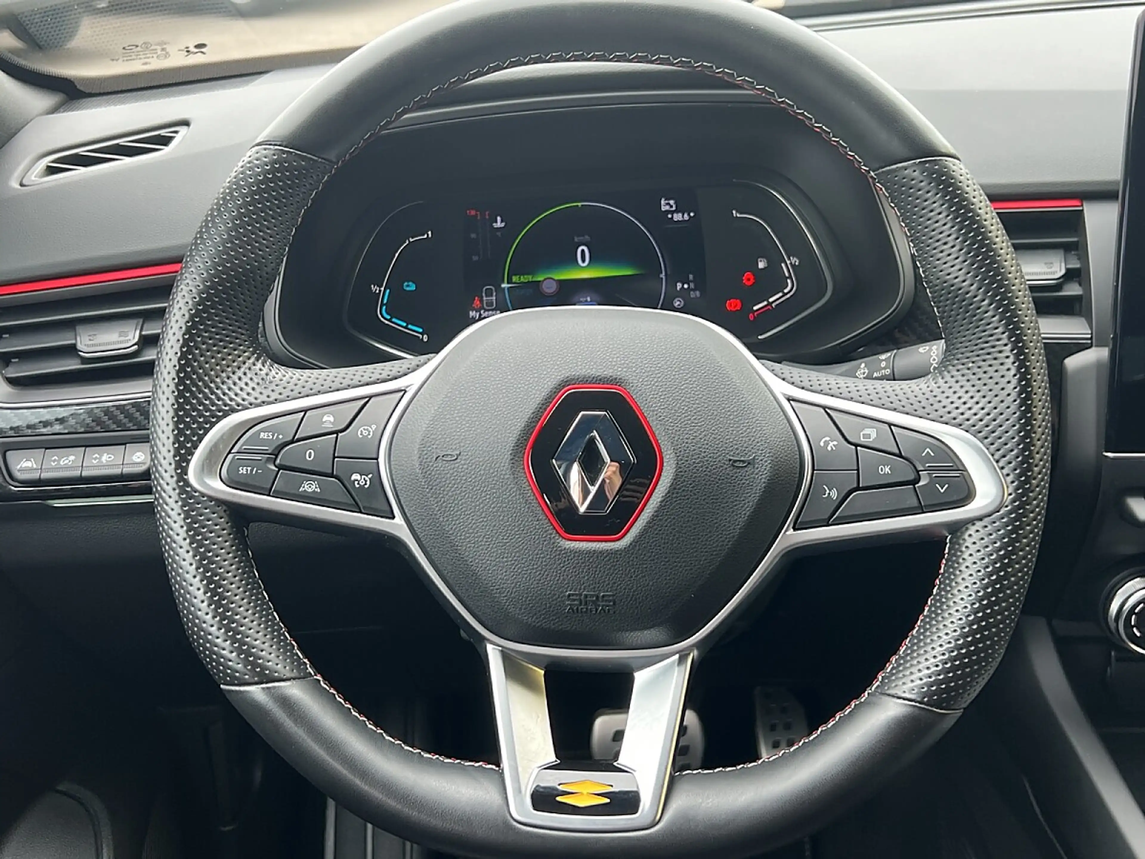 Renault Arkana E-Tech Hybrid 145 R.S.Line + Metallic! — photo 7