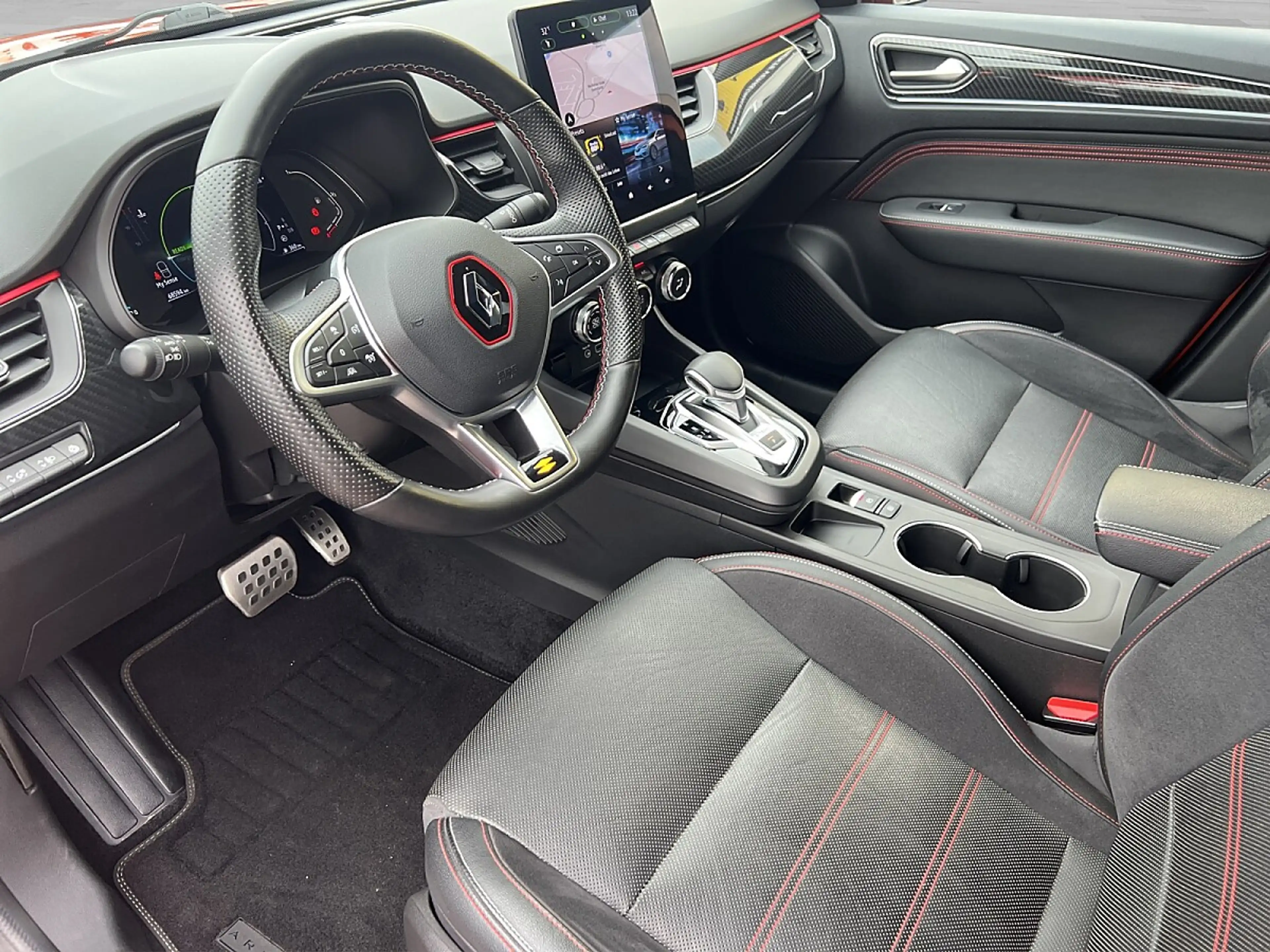 Renault Arkana E-Tech Hybrid 145 R.S.Line + Metallic! — photo 6